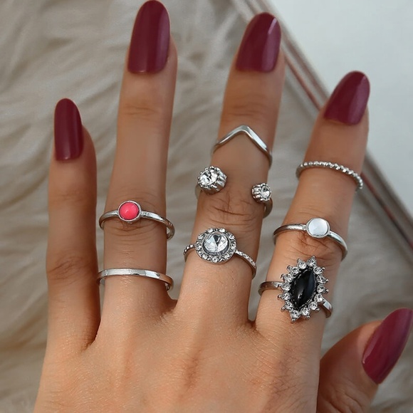 **MAGENA* 8-Pc Silver x Rhinestone Fashion Ring Set - Picture 1 of 6